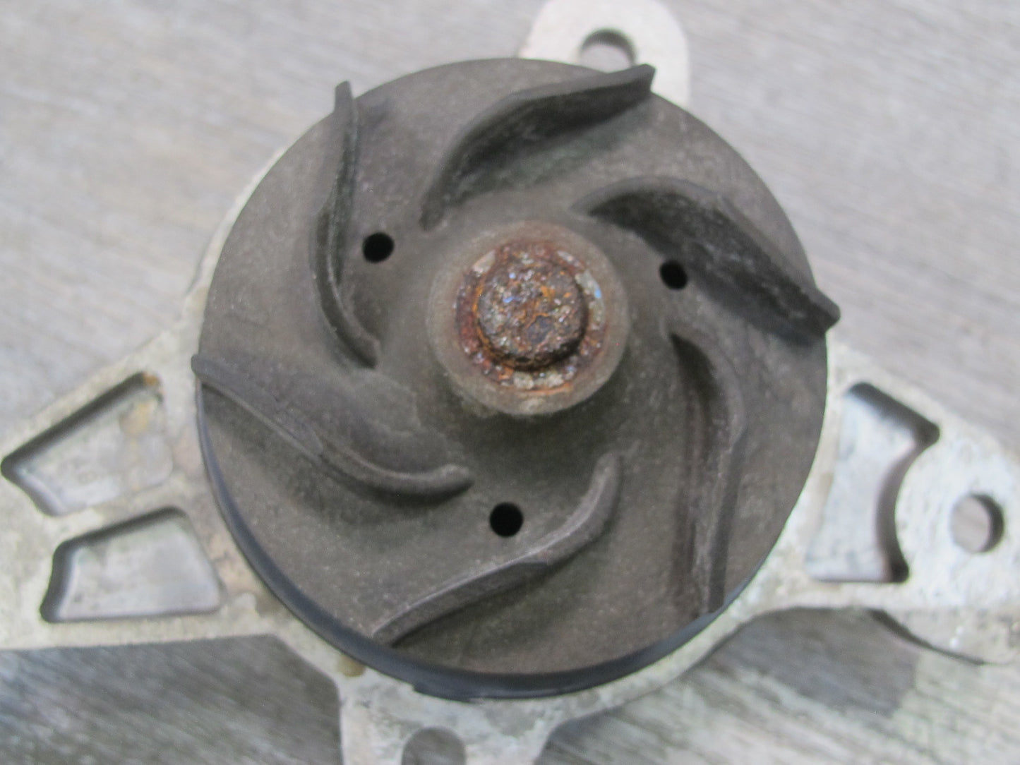 03-10 Bentley Continental GTC GT Flying Spur 6.0L Engine Coolant Water Pump