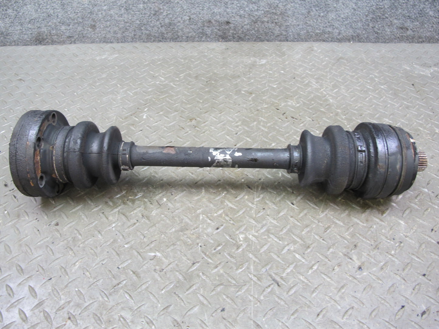 84-91 Mercedes W126 Rear Right Suspension Axle Shaft OEM