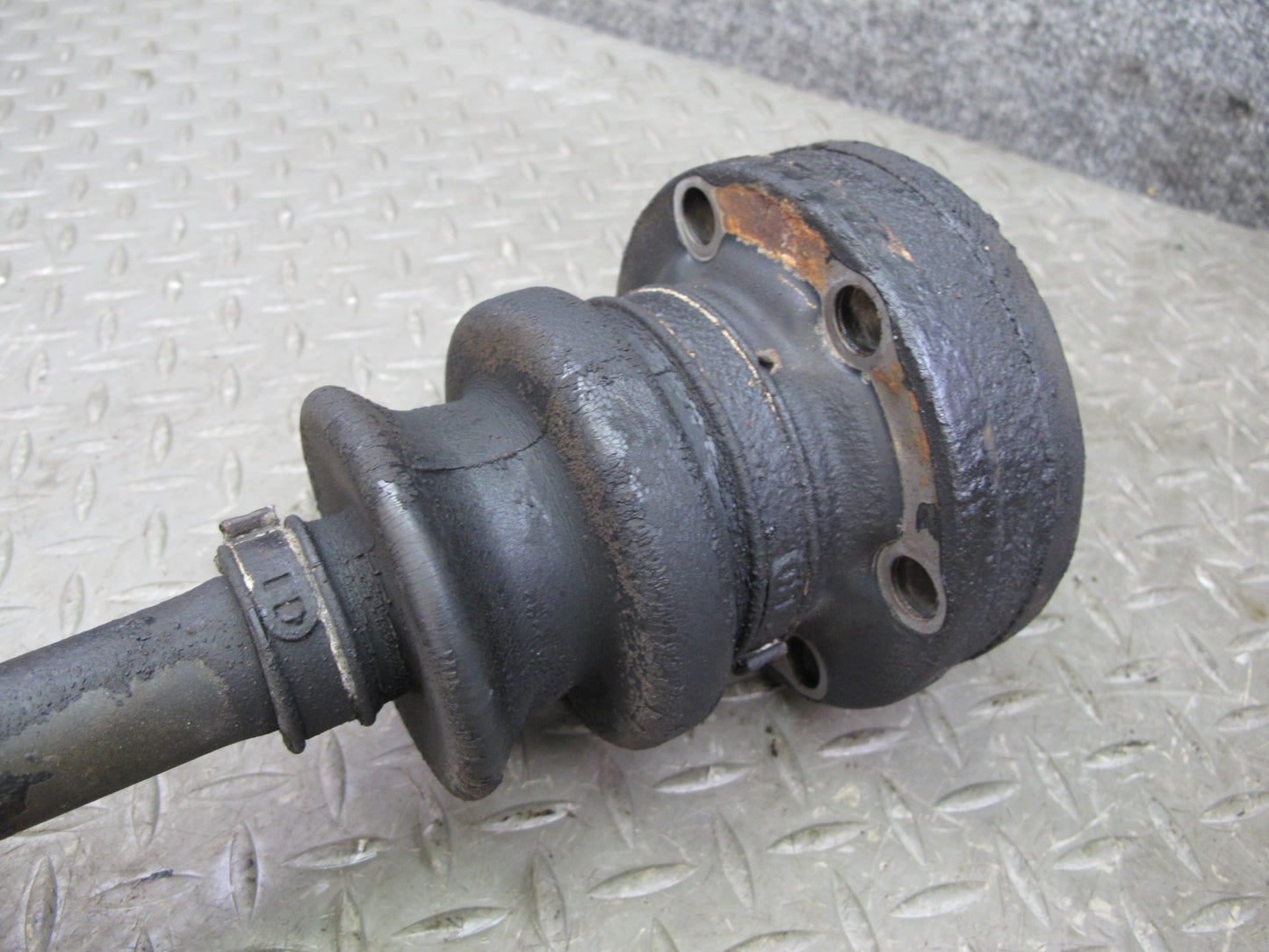 84-91 Mercedes W126 Rear Right Suspension Axle Shaft OEM