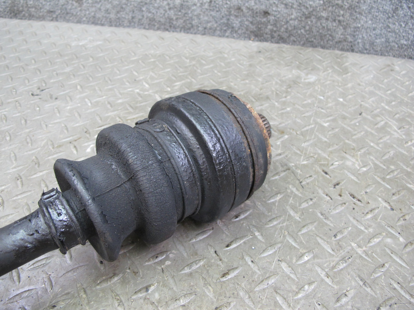 84-91 Mercedes W126 Rear Left Suspension Axle Shaft OEM