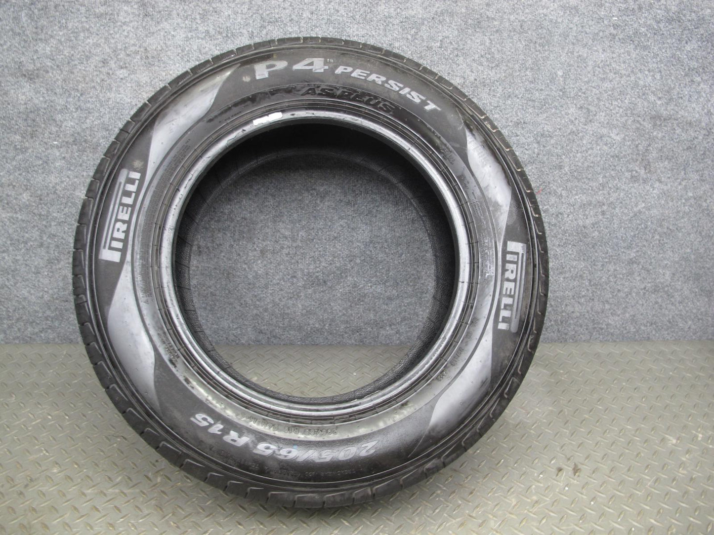 Set of 2 Pirelli P4 Persist AS Plus A/S Tire 205/65 R15 94H 4422 9/32 Tread
