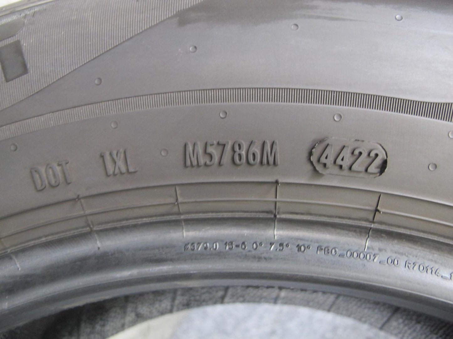Set of 2 Pirelli P4 Persist AS Plus A/S Tire 205/65 R15 94H 4422 9/32 Tread