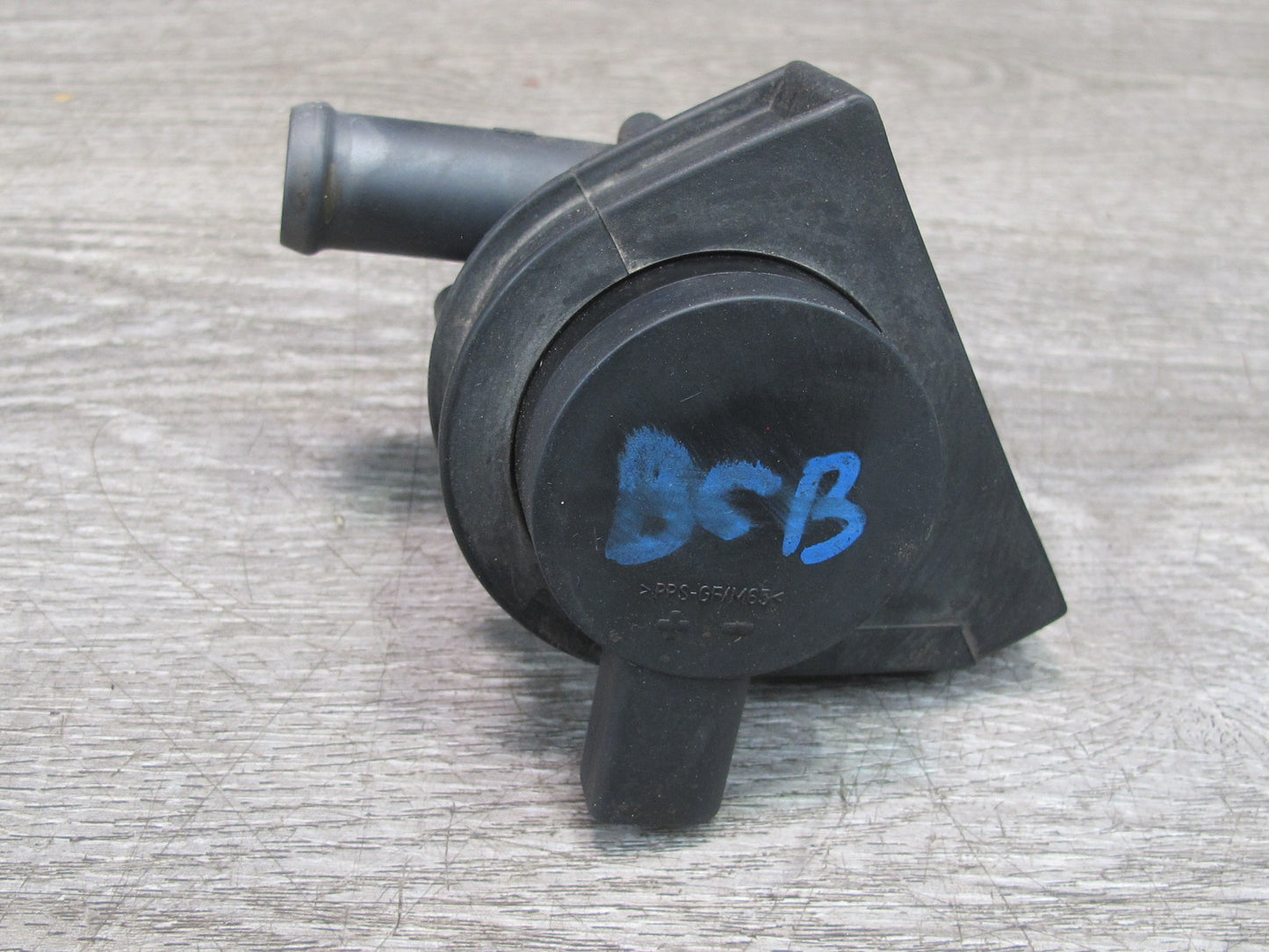 03-10 Bentley Continental GTC GT Engine AUX Auxiliary Coolant Water Pump
