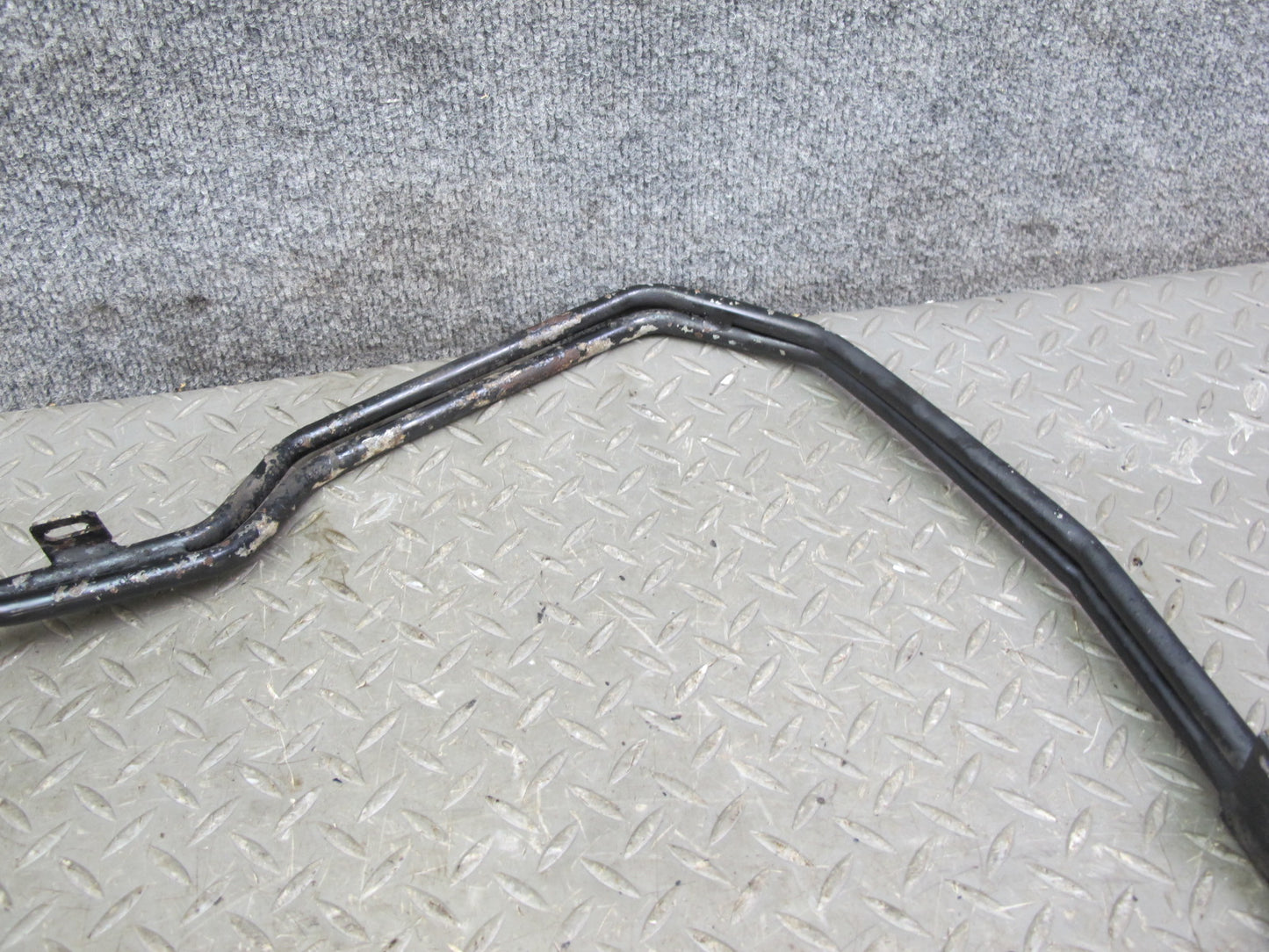 86-91 Mercedes W126 Set of 2 Power Steering Hose Pipe Line OEM