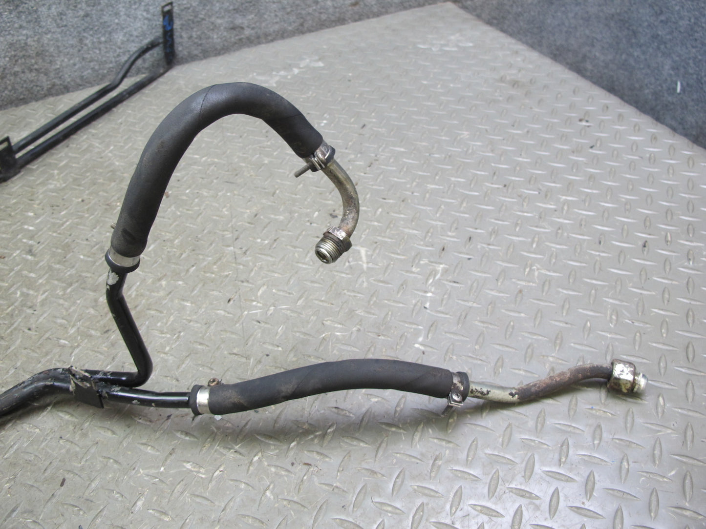 86-91 Mercedes W126 Set of 2 Power Steering Hose Pipe Line OEM