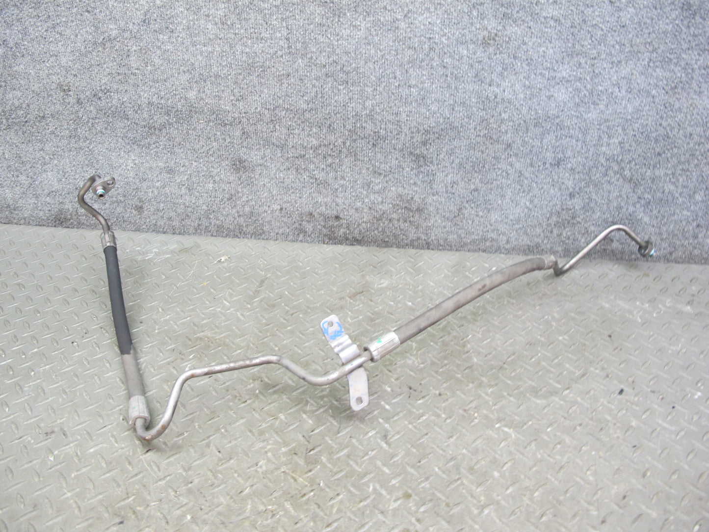 11-16 BMW F07 F10 Set of 2 Dynamic Drive Active Suspension Hose Pipe Line OEM