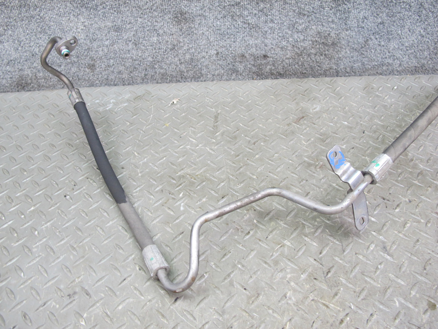 11-16 BMW F07 F10 Set of 2 Dynamic Drive Active Suspension Hose Pipe Line OEM