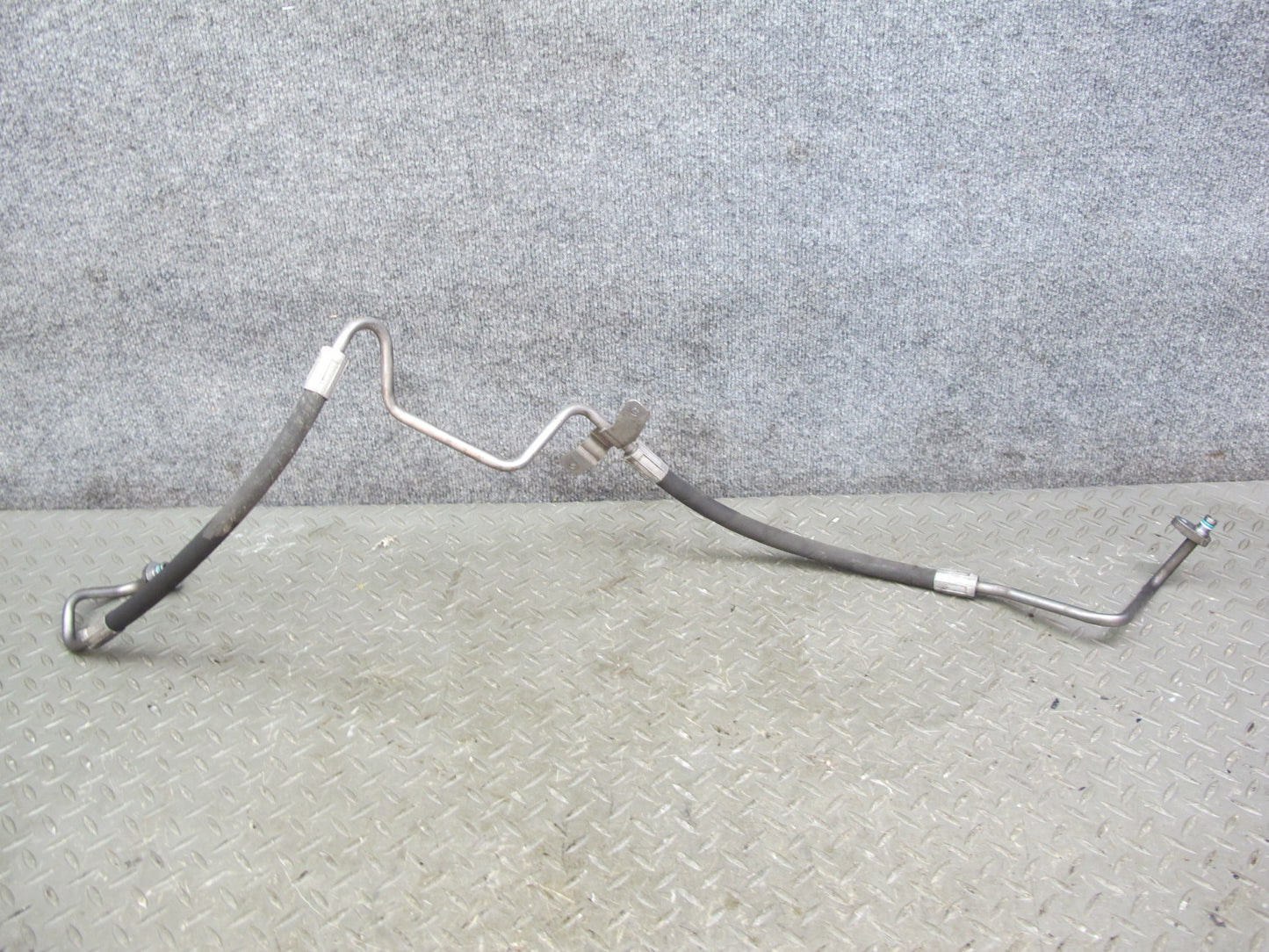 11-16 BMW F07 F10 Set of 2 Dynamic Drive Active Suspension Hose Pipe Line OEM