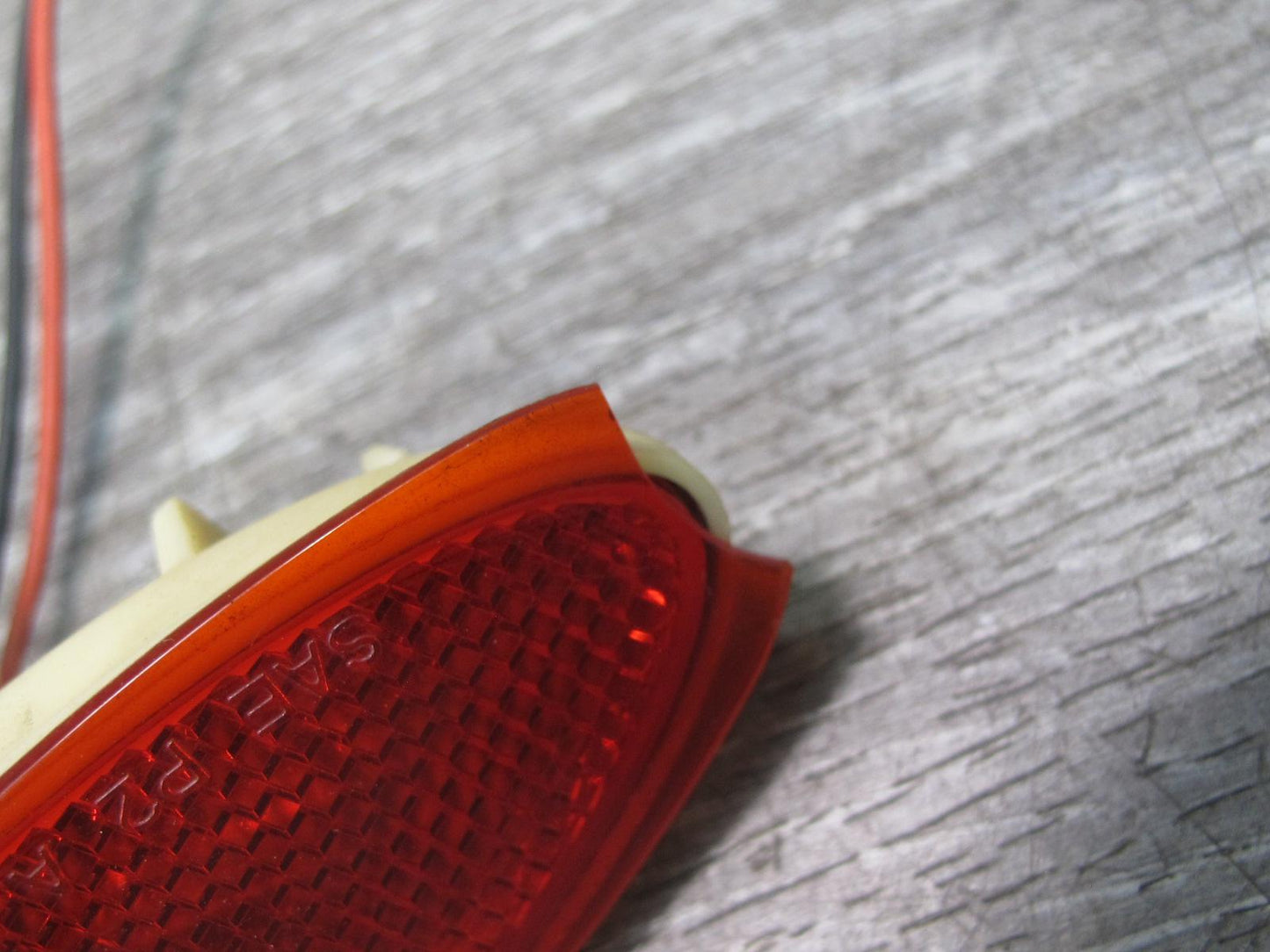 03-10 Bentley Continental GTC GT Rear Left or Right Side Marker Light Lamp