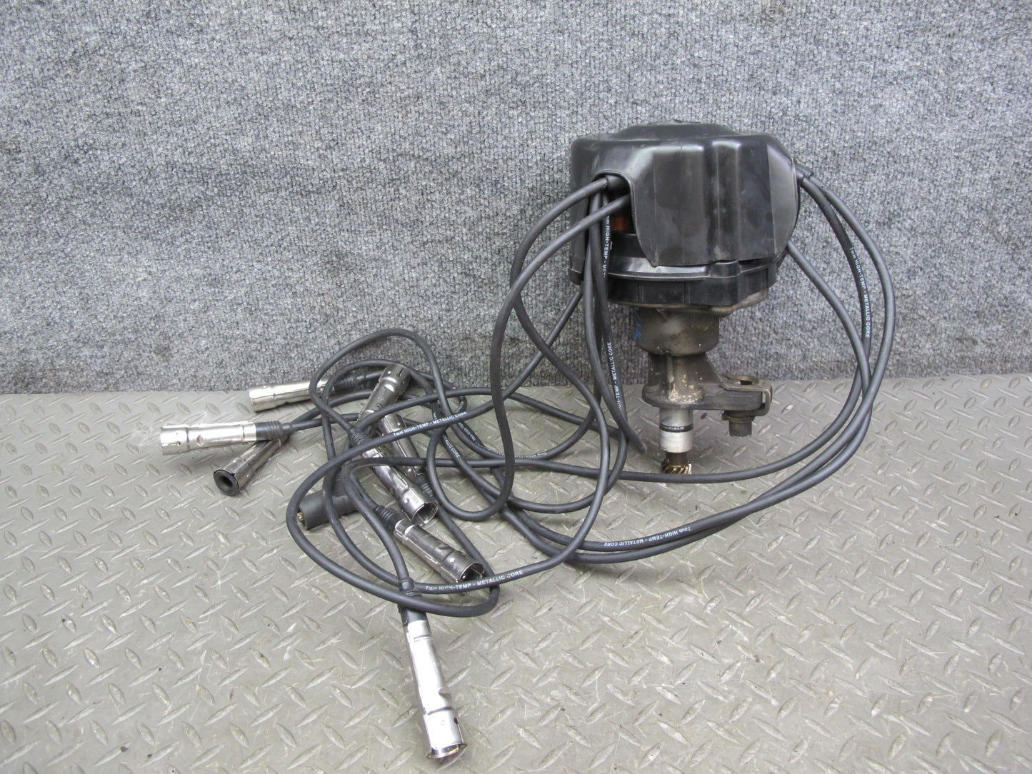 86-91 Mercedes W126 C126 560SEL 560SEC M117 Ignition Distributor Assembly OEM