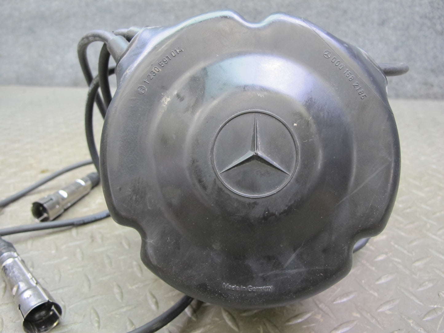 86-91 Mercedes W126 C126 560SEL 560SEC M117 Ignition Distributor Assembly OEM