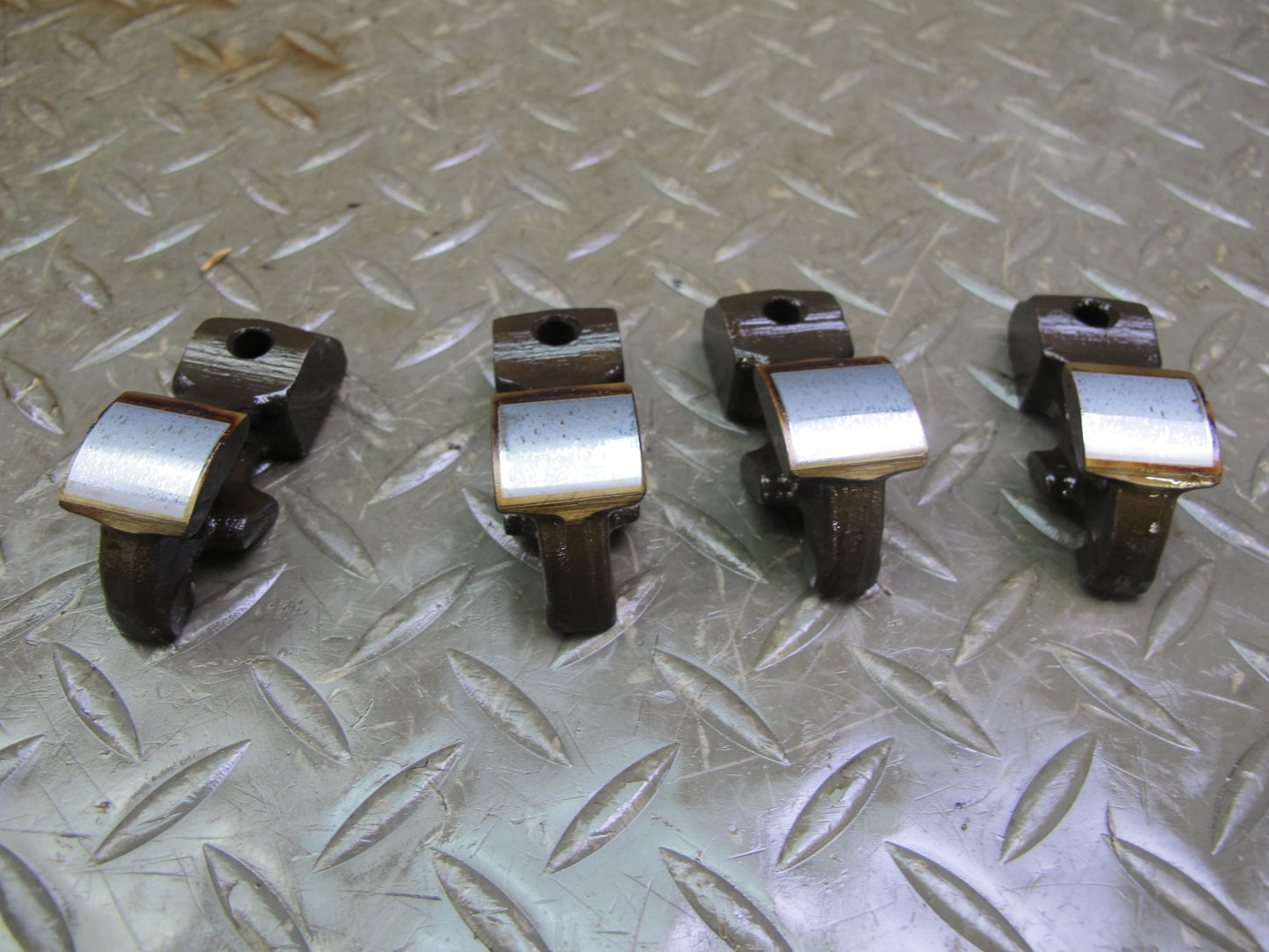 86-91 Mercedes W126 C126 560SEC 560SEL M117 Set of 18 Engine Rocker Arm OEM