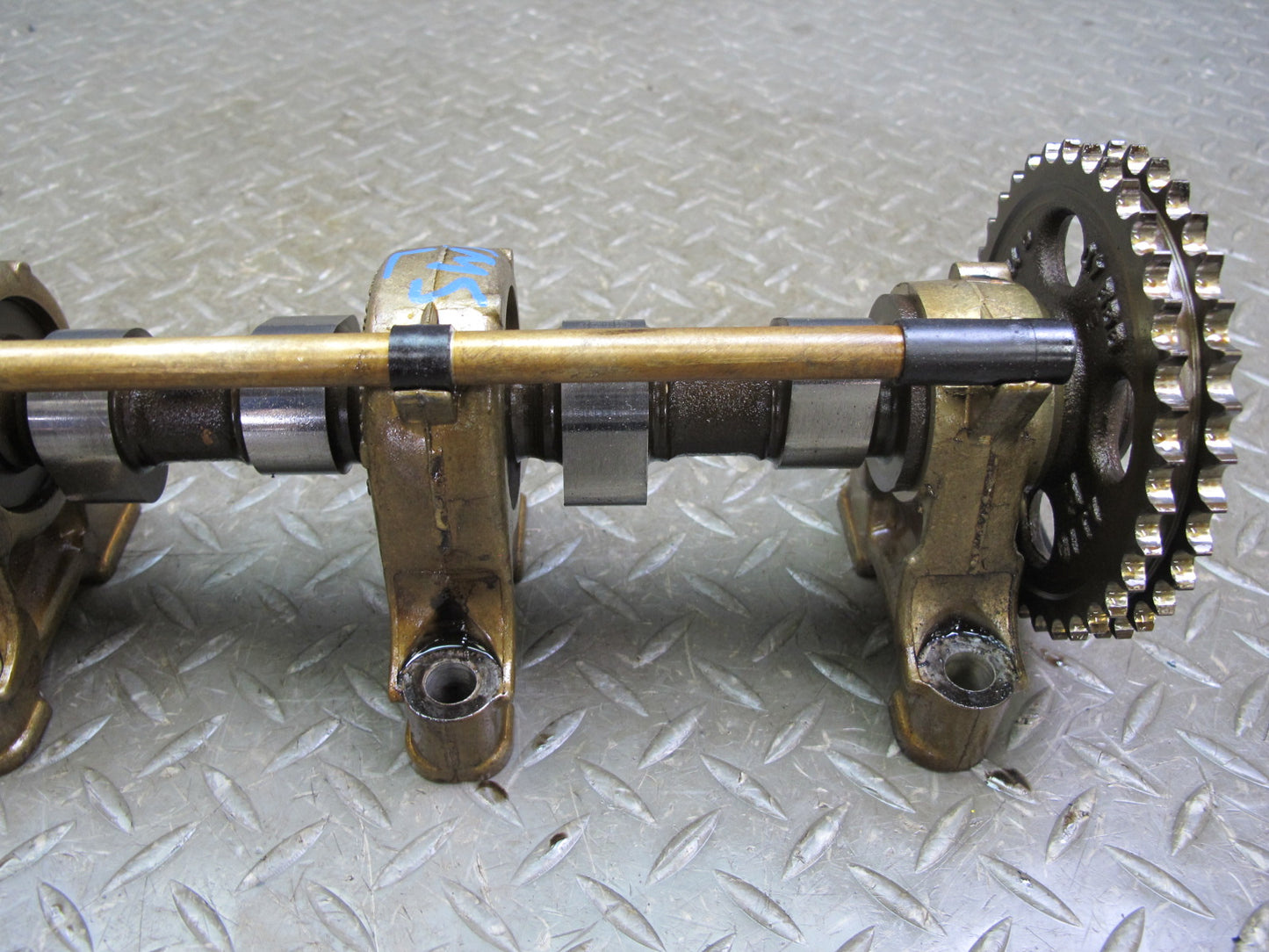 86-91 Mercedes W126 M117 Engine Left Camshaft Assembly OEM