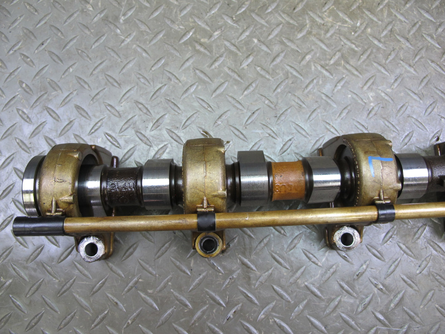 86-91 Mercedes W126 M117 Engine Left Camshaft Assembly OEM