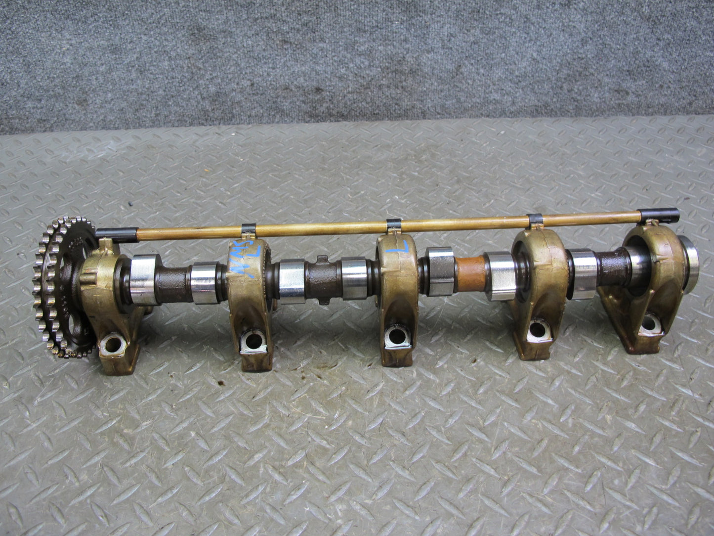 86-91 Mercedes W126 M117 Engine Left Camshaft Assembly OEM