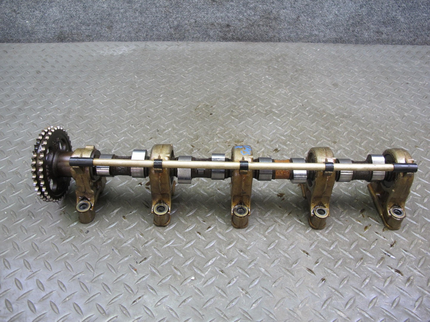 86-91 Mercedes W126 M117 Engine Right Camshaft Assembly OEM
