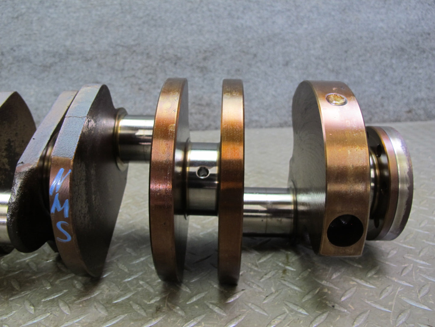 86-89 Mercedes W126 C126 560SEC 560SEL 5.5L M117 Engine Crankshaft OEM