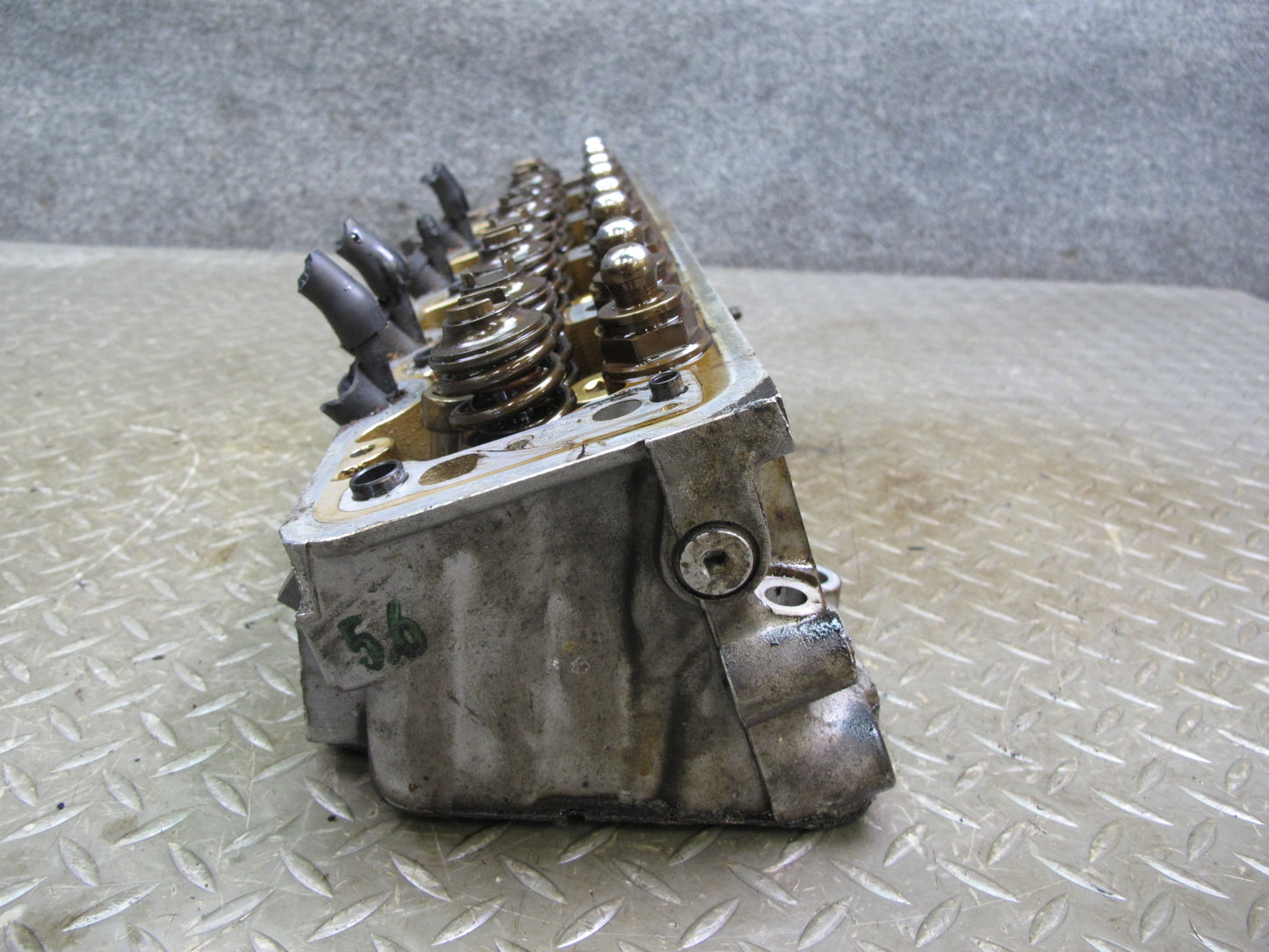 86-91 Mercedes W126 5.6L M117 117.968 Engine Right Cylinder Head 147k Miles OEM