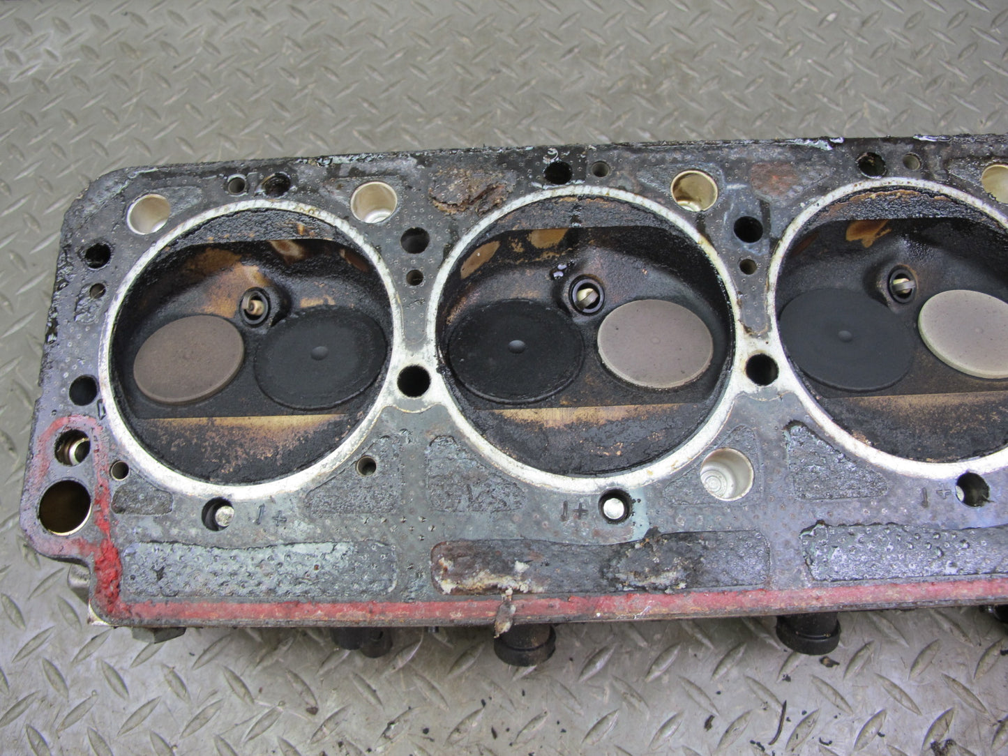 86-91 Mercedes W126 5.6L M117 117.968 Engine Right Cylinder Head 147k Miles OEM
