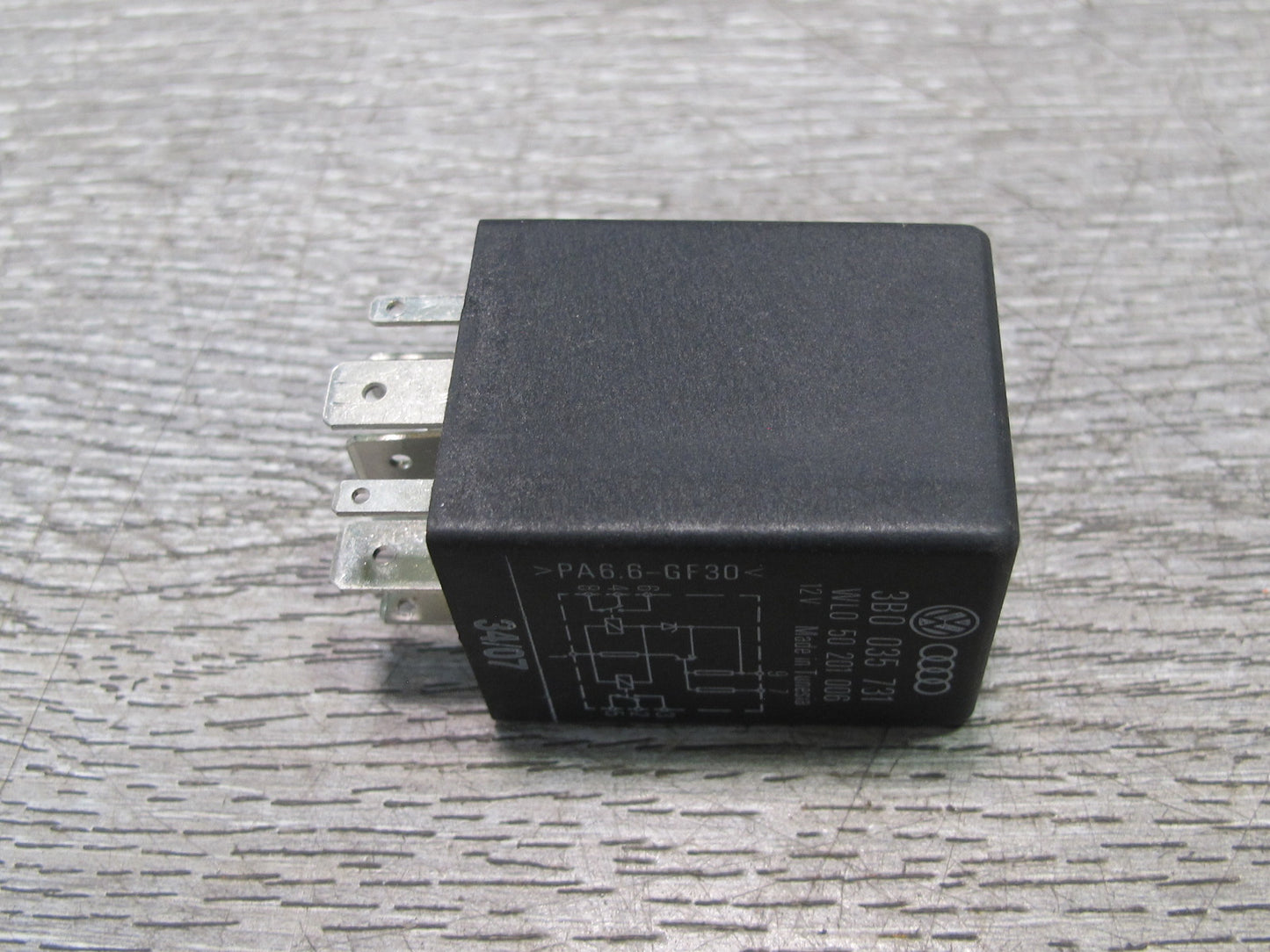 03-12 Bentley Continental GTC GT Flying Spur Radio Relay Module 3B0035731