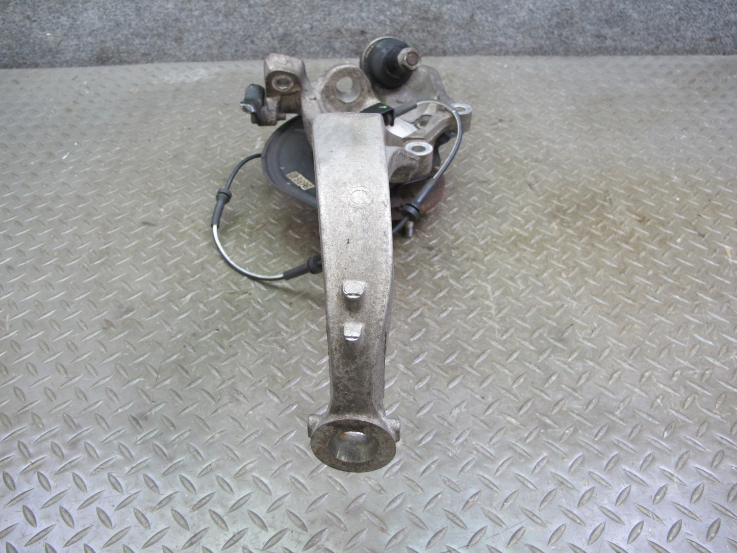 05-09 Nissan 350Z Z33 Front Right Spindle Knuckle Wheel Hub Bearing 46K Mile OEM