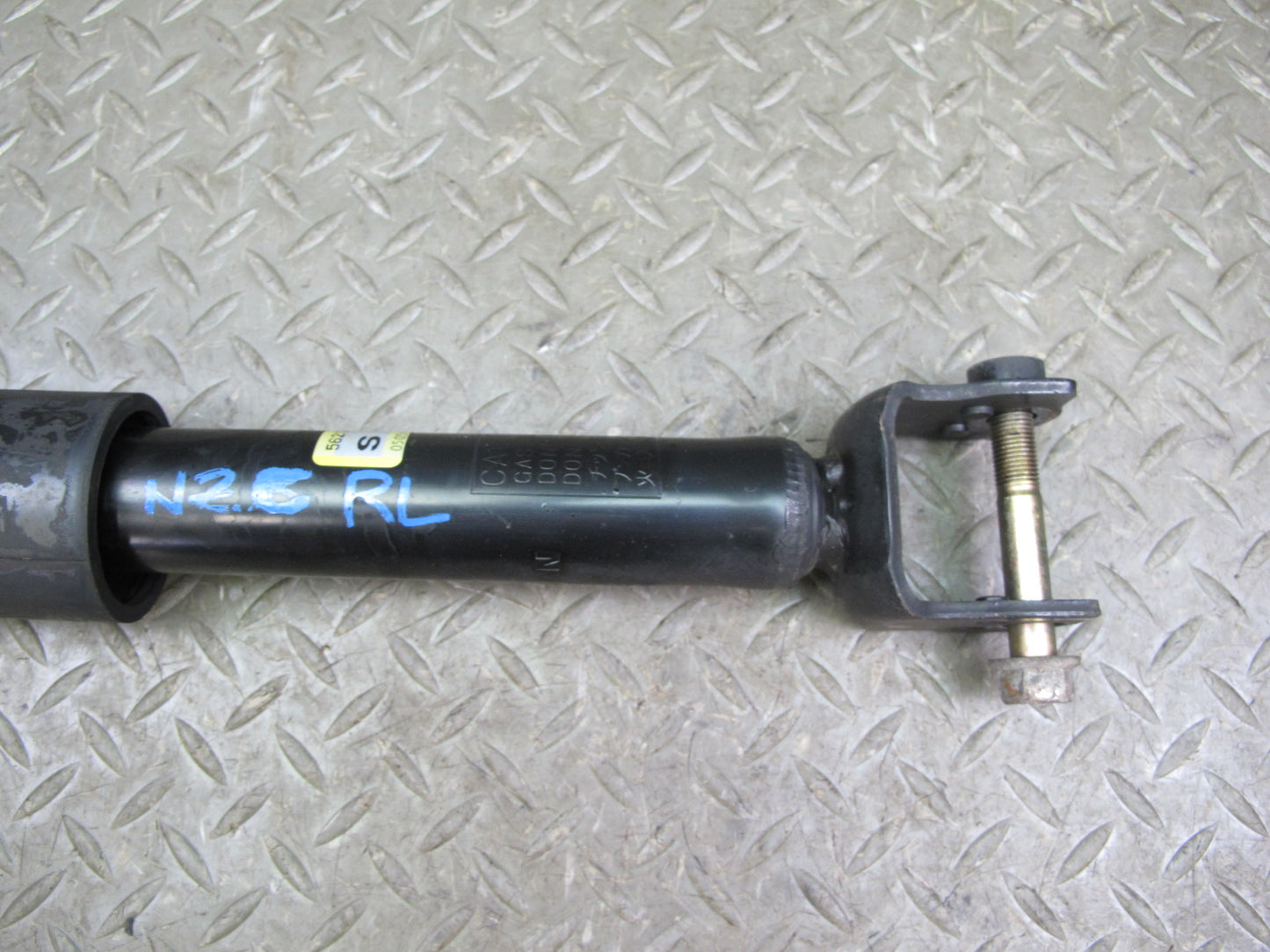 04-05 Nissan 350Z Z33 Convert Rear Left & Right Strut Shock Absorber Set 46K OEM