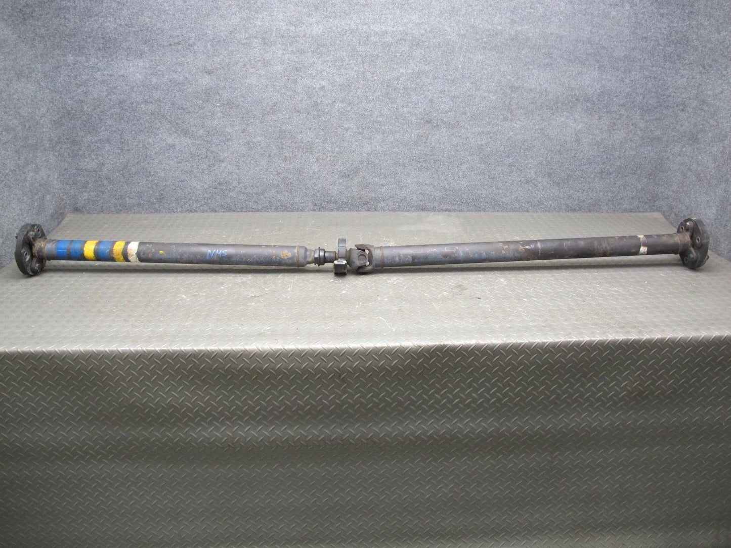 86-91 Mercedes W126 560SEL A/T Rear Drive Shaft Driveshaft OEM