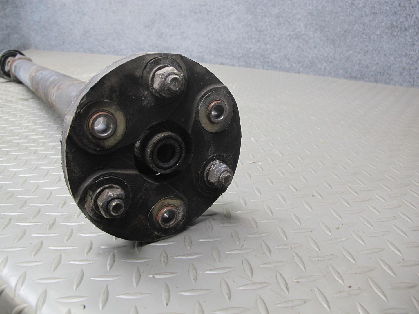 86-91 Mercedes W126 560SEL A/T Rear Drive Shaft Driveshaft OEM