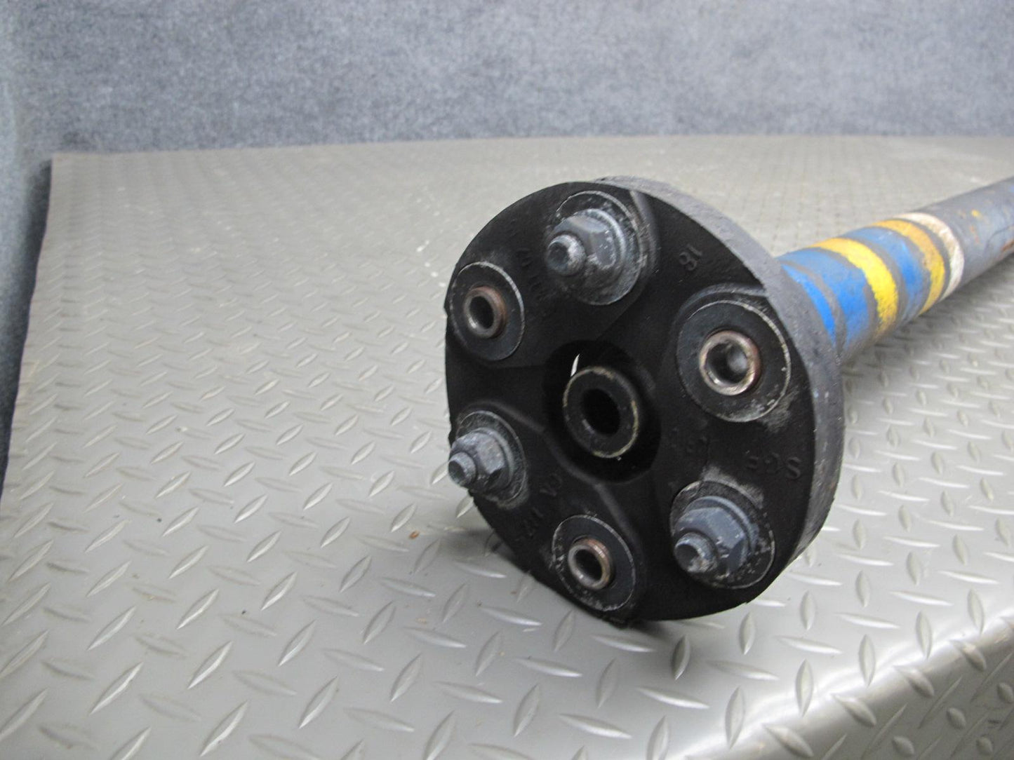 86-91 Mercedes W126 560SEL A/T Rear Drive Shaft Driveshaft OEM