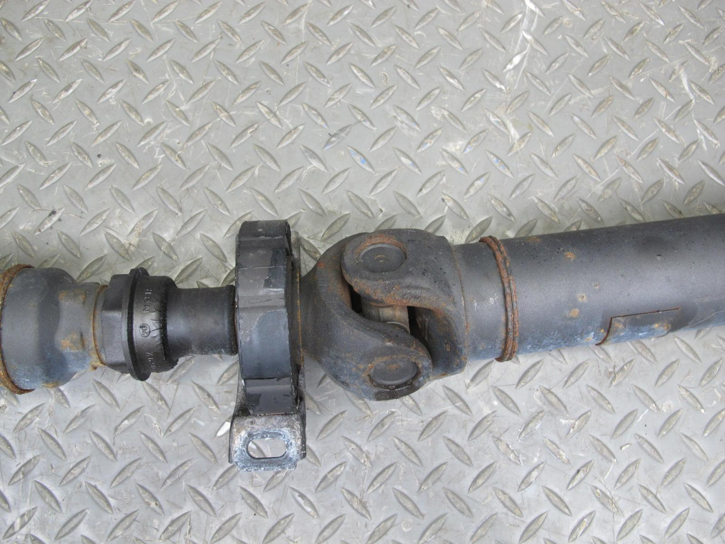 86-91 Mercedes W126 560SEL A/T Rear Drive Shaft Driveshaft OEM