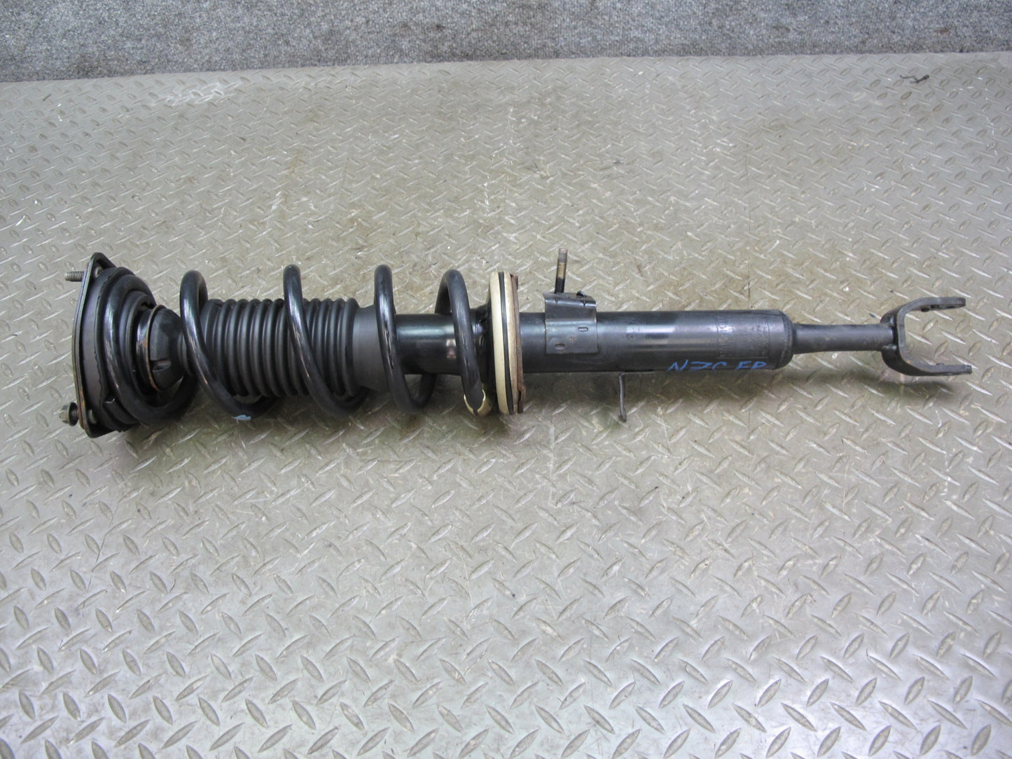 03-05 Nissan 350Z Z33 Front Right Strut Shock Absorber 46K Miles OEM
