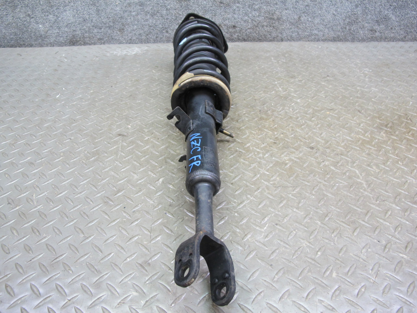 03-05 Nissan 350Z Z33 Front Right Strut Shock Absorber 46K Miles OEM