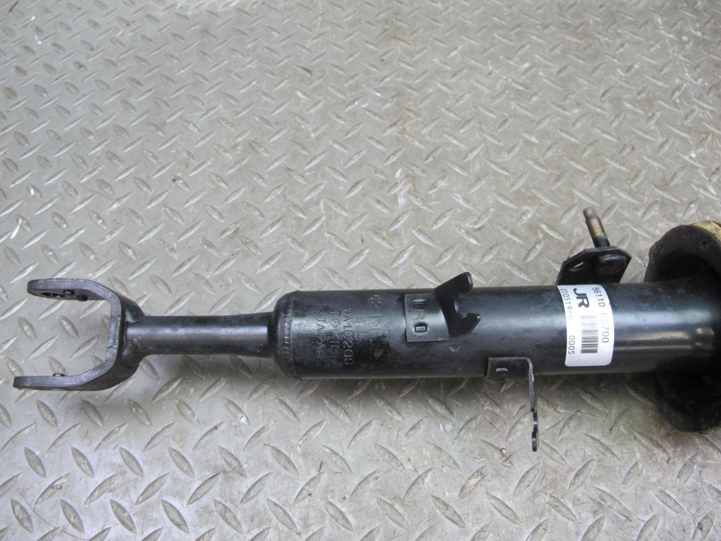 03-05 Nissan 350Z Z33 Front Right Strut Shock Absorber 46K Miles OEM