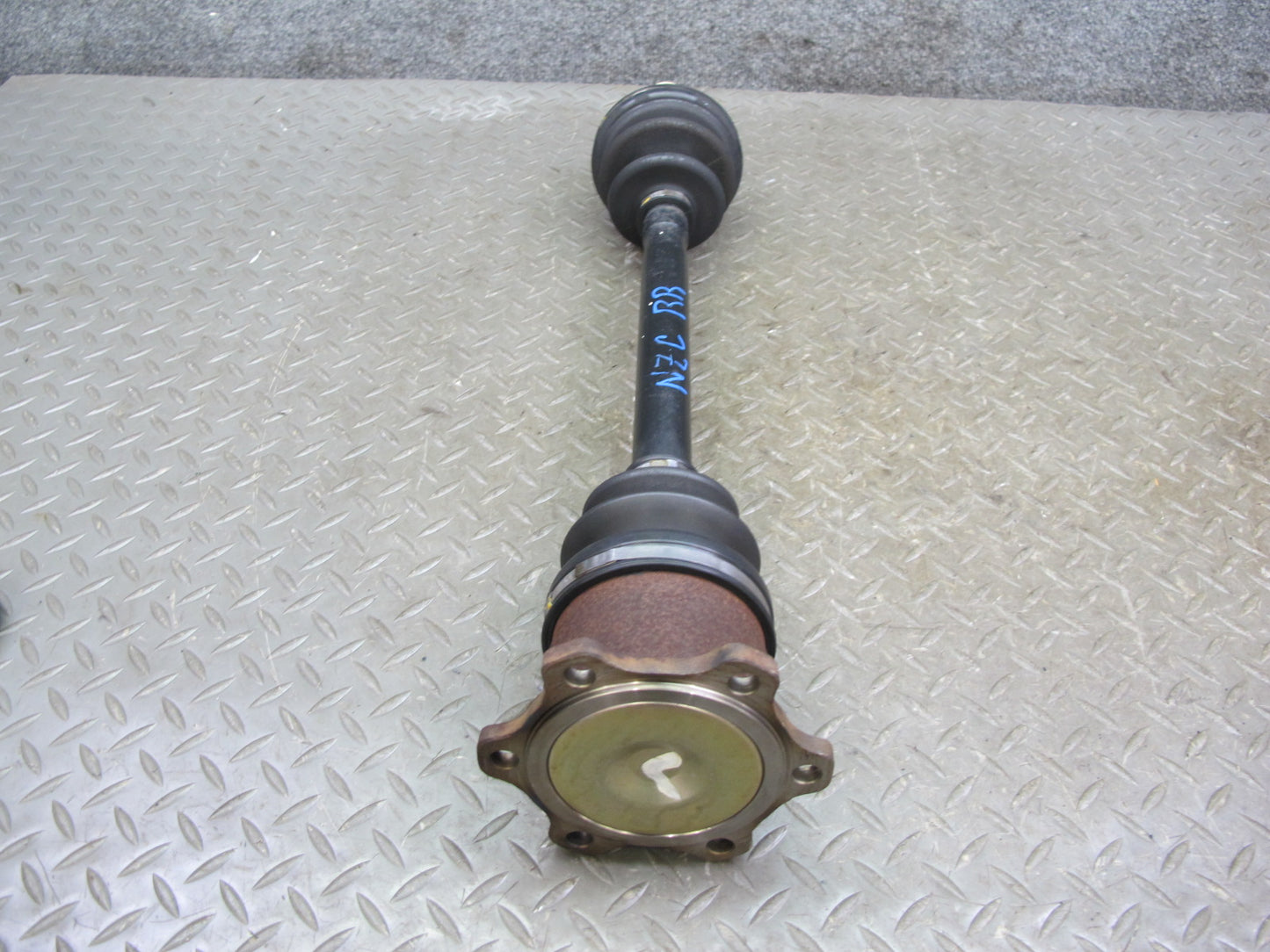04-05 Nissan 350Z Z33 Convertible M/T LSD Rear Right Axle Shaft 46K Miles OEM