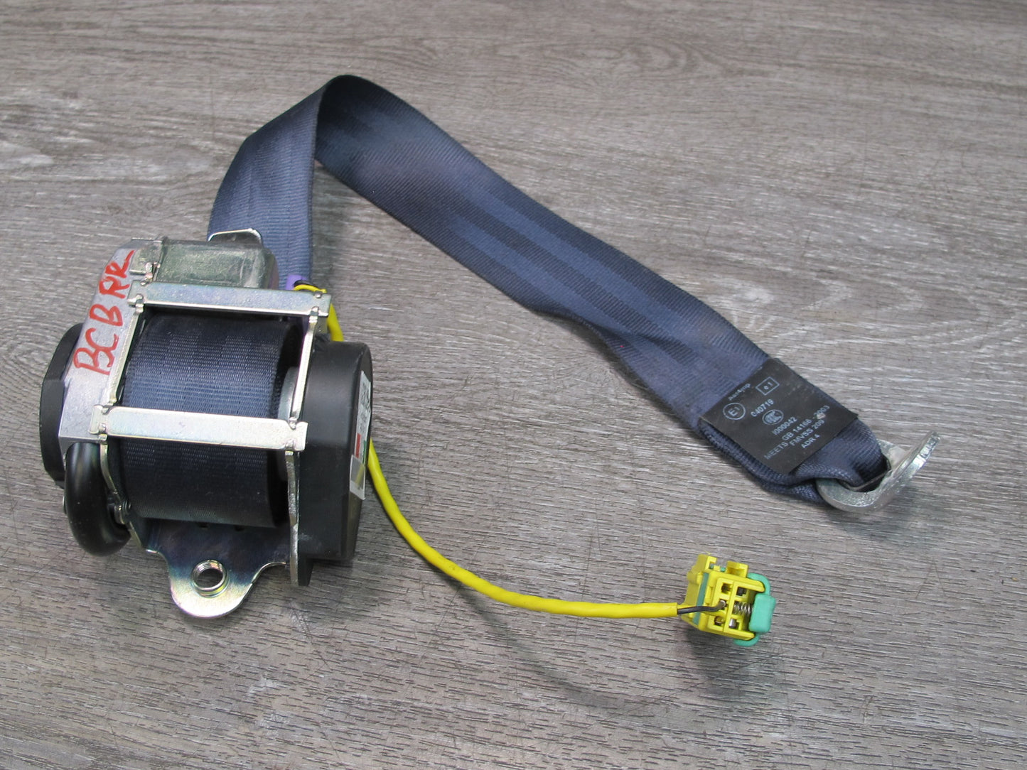 06-12 BENTLEY CONTINENTAL GTC REAR RIGHT PASSENGER SIDE SEATBELT RETRACTOR OEM