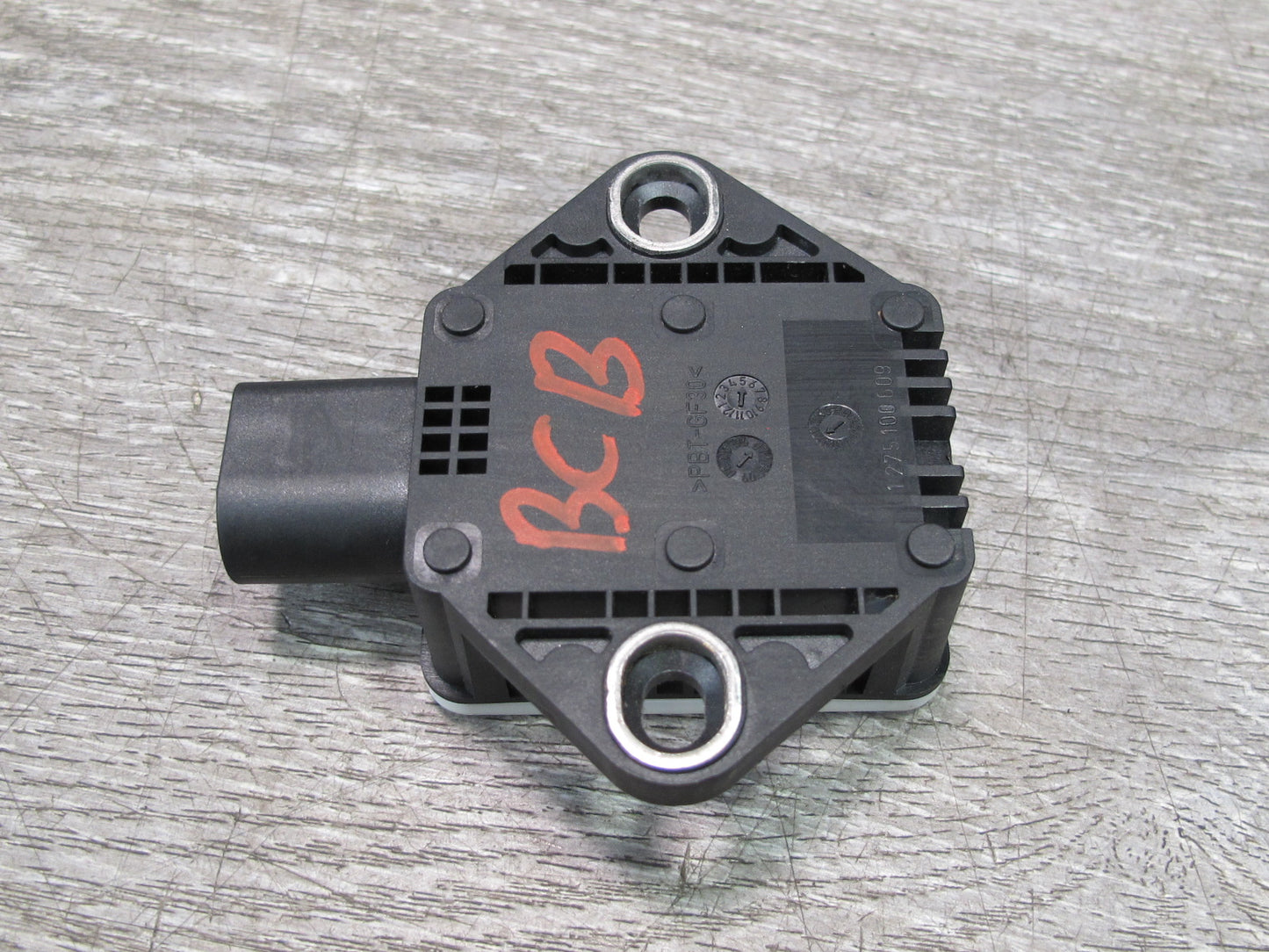 03-10 Bentley Continental GTC GT YAW Turn Rate Acceleration Sensor 8E0907637B