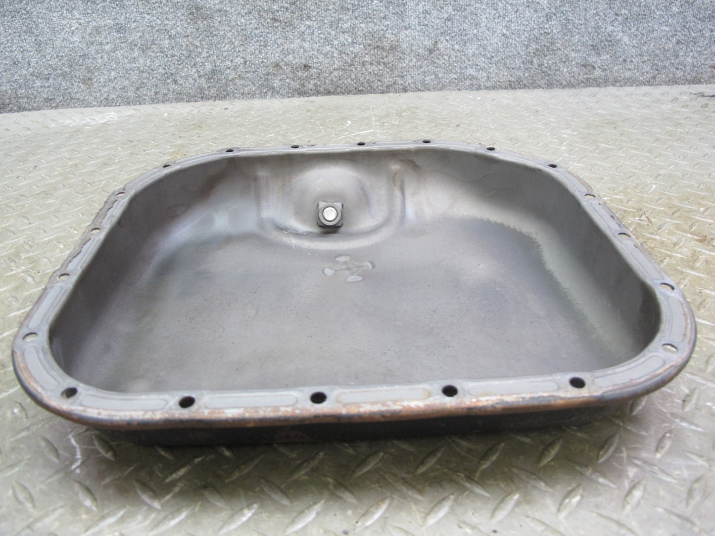 86-91 Mercedes W126 C126 560SEC 500SEC Lower Engine Oil Pan OEM
