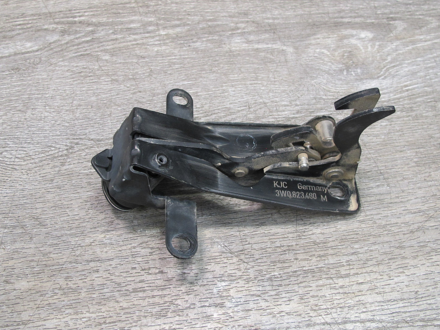 03-10 Bentley Continental GTC GT Front Hood Lock Latch Catch 3W0823480M