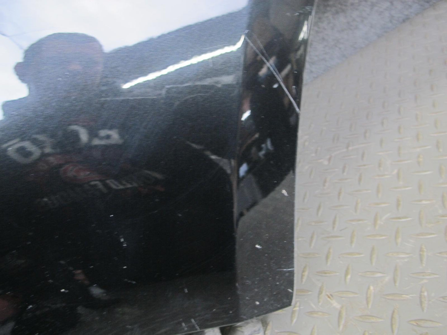 2006-2010 BMW E63 E64 M6 Front Right Fender Shell Cover Panel