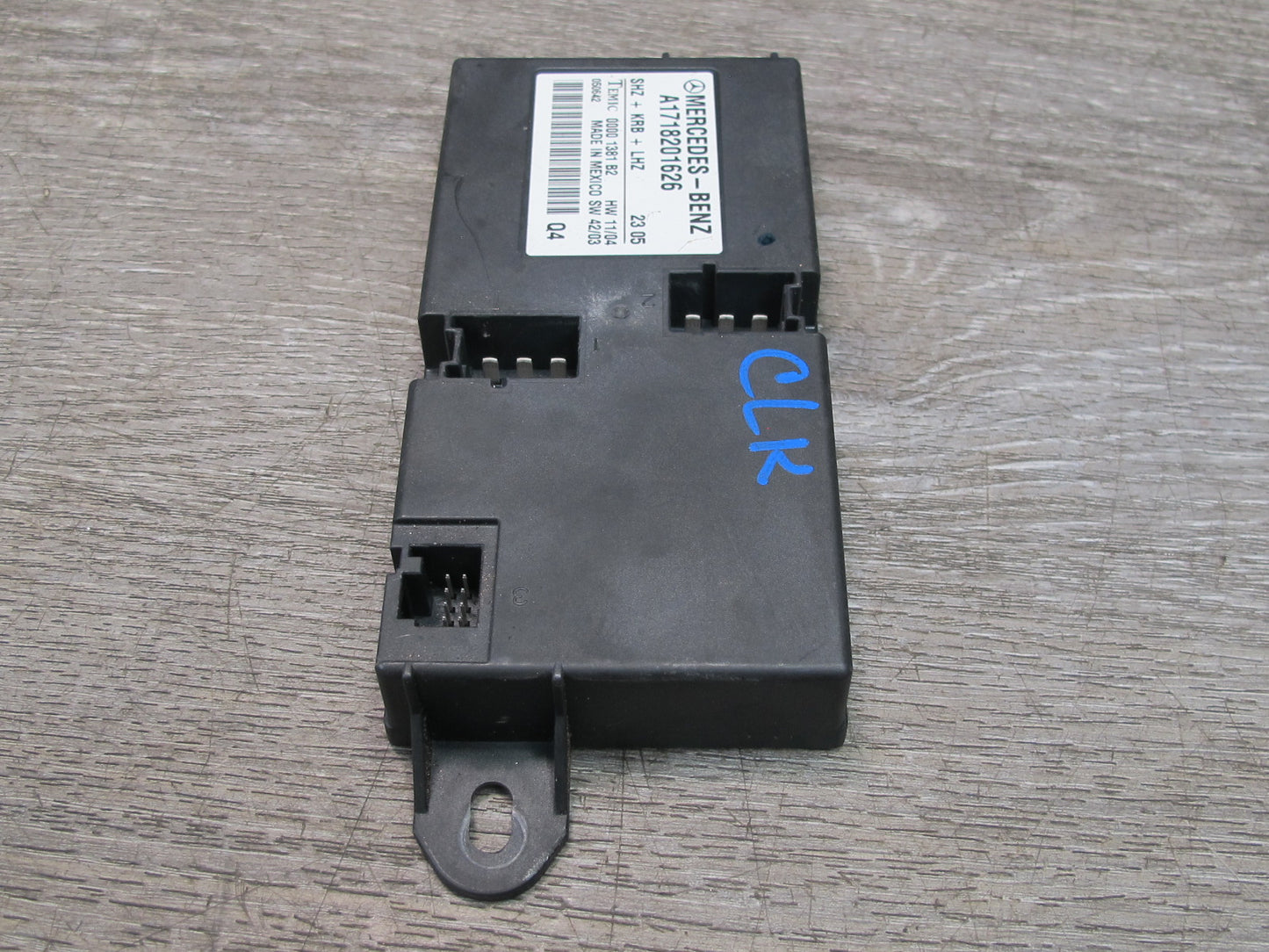 05-11 Mercedes R171 Slk-class Heated Seat Control Module 1718201626 OEM