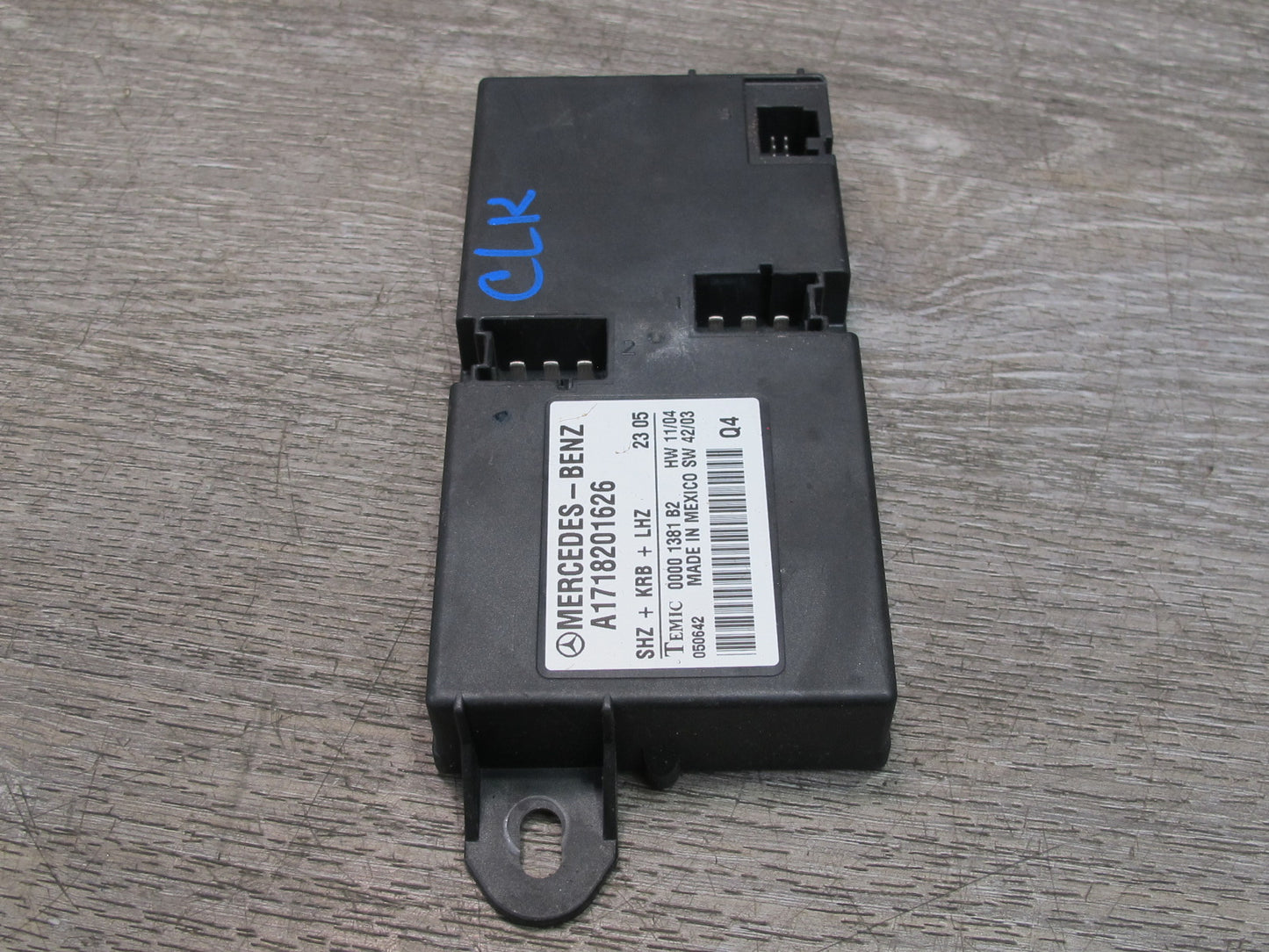 05-11 Mercedes R171 Slk-class Heated Seat Control Module 1718201626 OEM