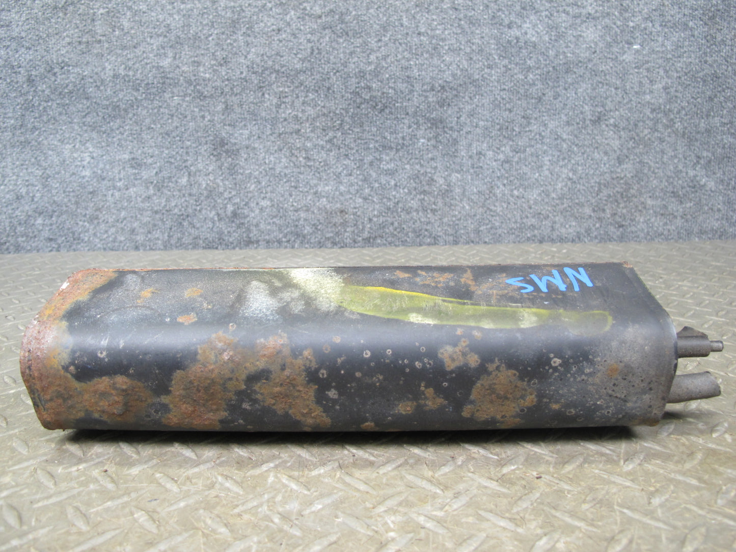 86-91 Mercedes W126 Fuel Evap Vapor Charcoal Canister 1244700359 OEM