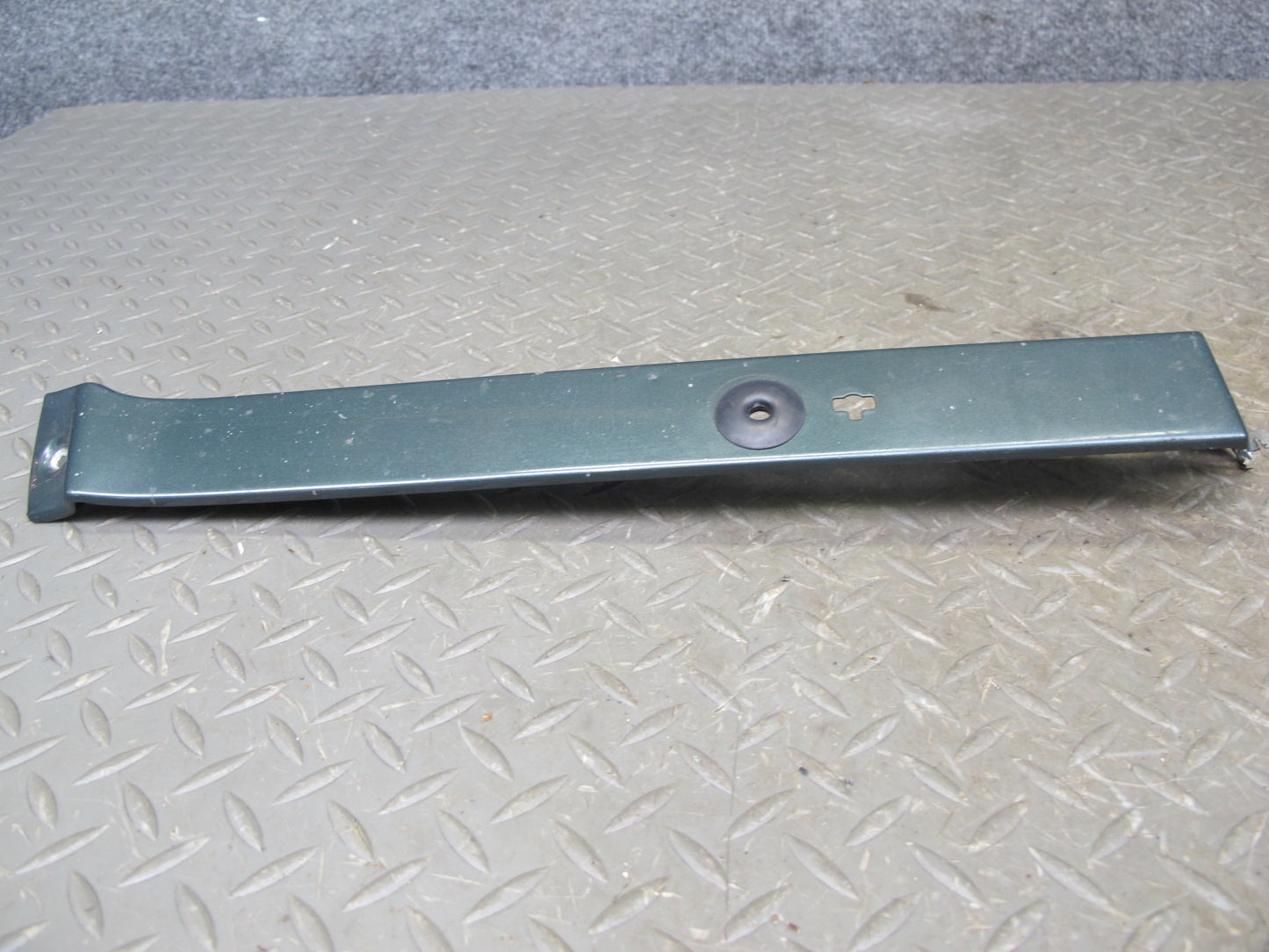86-91 Mercedes W126 Set of 2 Front Headlight Lower Trim Cover Panel OEM