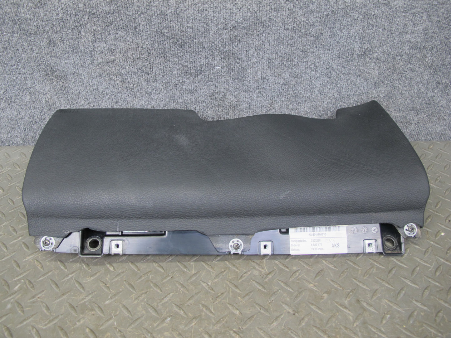 06-10 BMW E63 E64 FRONT LEFT DRIVER SIDE DASH KNEE SRS AIRBAG OEM
