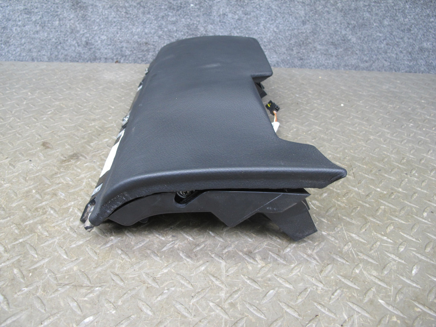 06-10 BMW E63 E64 FRONT LEFT DRIVER SIDE DASH KNEE SRS AIRBAG OEM