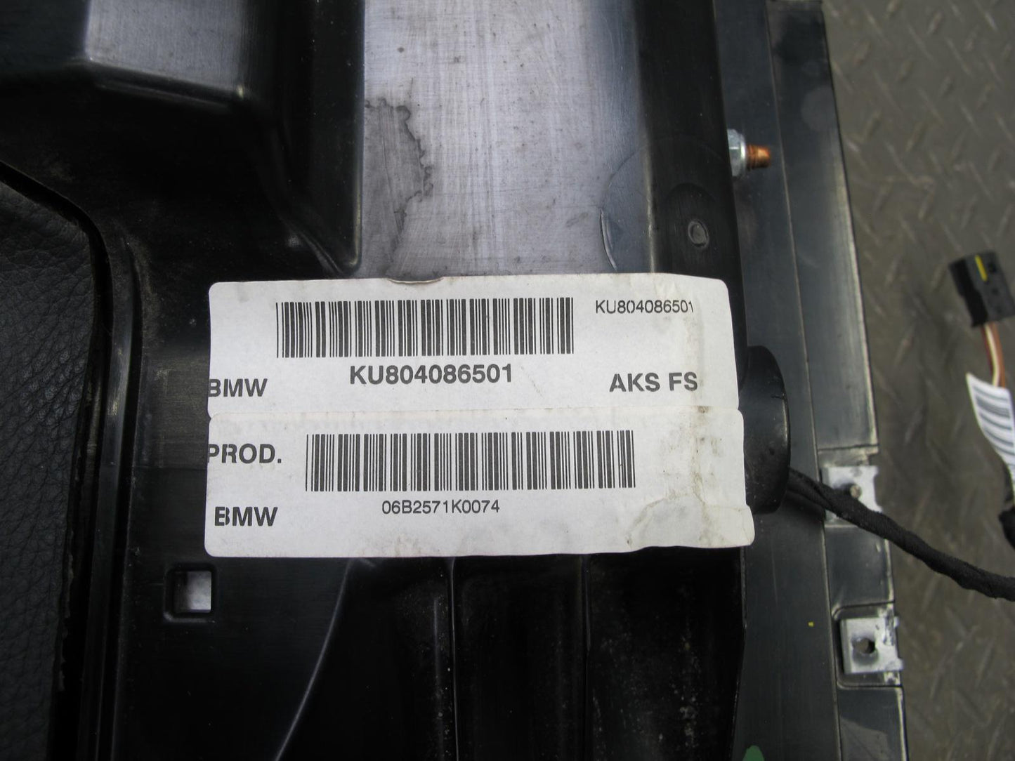 06-10 BMW E63 E64 FRONT LEFT DRIVER SIDE DASH KNEE SRS AIRBAG OEM