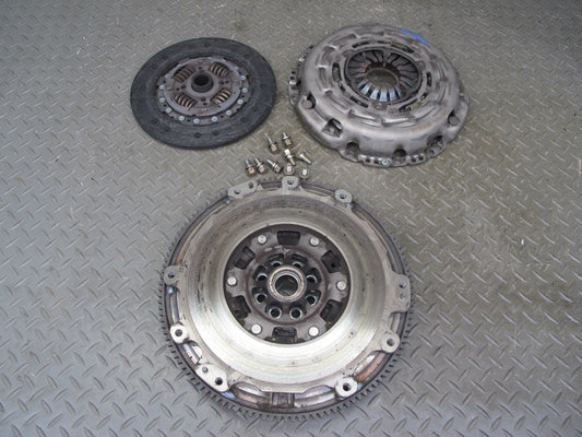 05-06 Nissan 350Z Z33 FS6R31A M/T Clutch Flywheel Pressure Plate Set 46K OEM