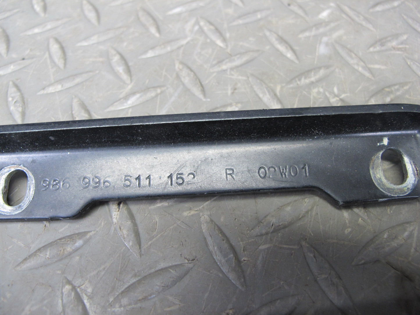 1997-2004 Porsche Boxster 986 Hood Front Left & Right Hinge Support Set of 2