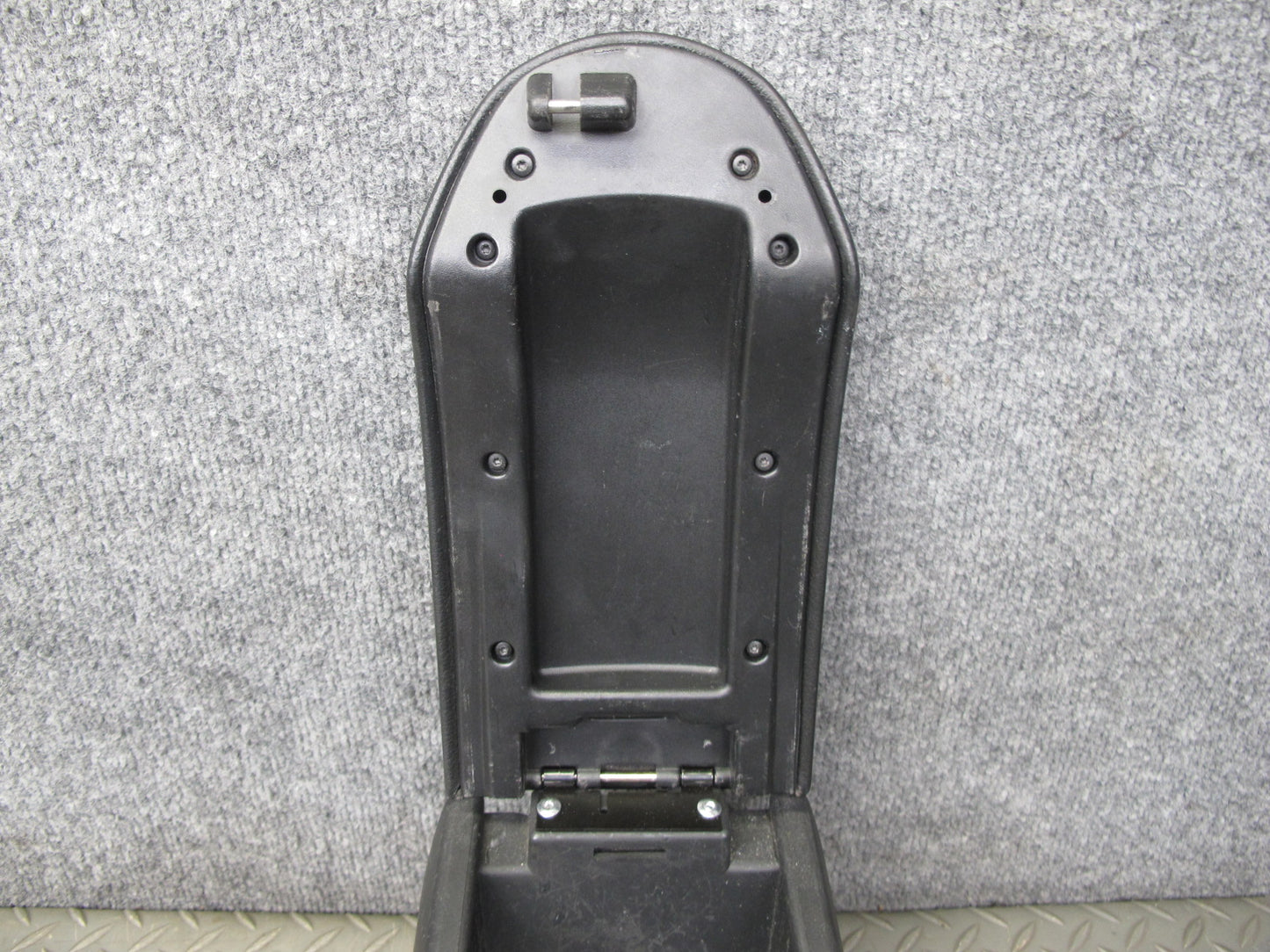 2000-2004 Porsche Boxster 986 Center Console Trim Cover Panel W/ Armrest