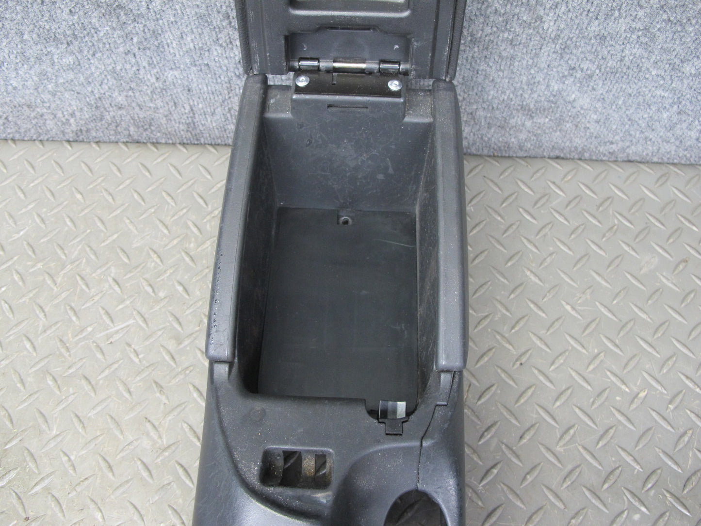 2000-2004 Porsche Boxster 986 Center Console Trim Cover Panel W/ Armrest